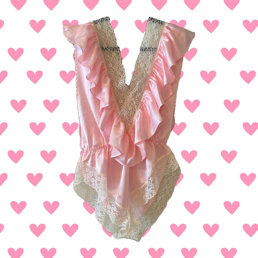 THE CUTEST Vintage Pink Silk Bodysuit